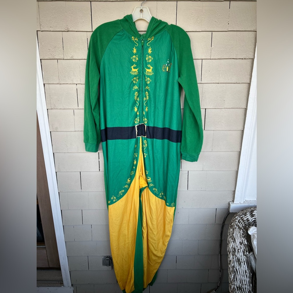 Elf onesie PJ’s Youth size 16/18